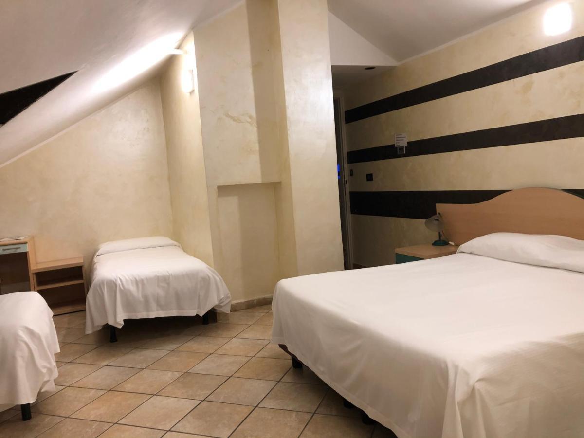 Hotel City Ківассо Екстер'єр фото